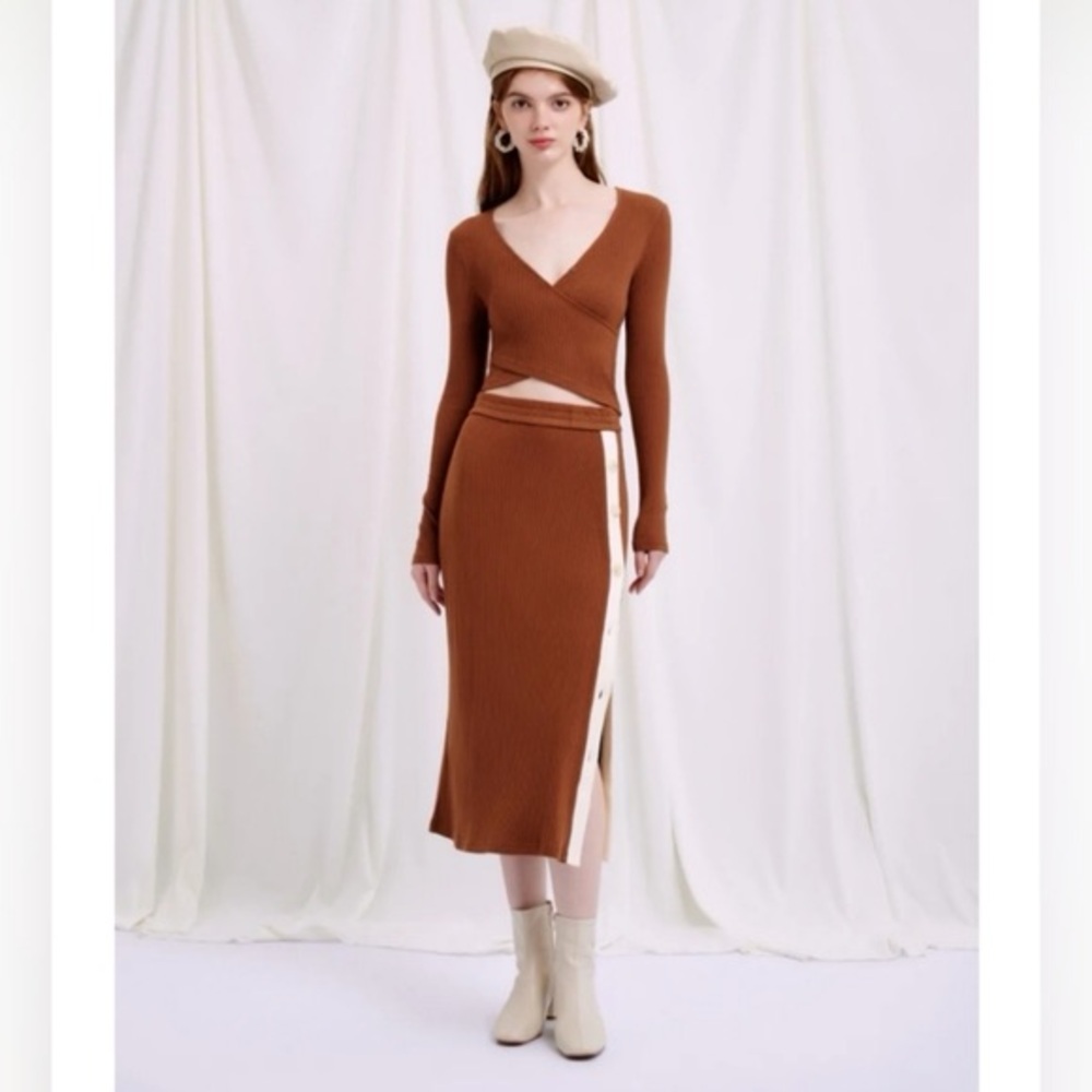 Petite Studio Daria Knit Skirt
